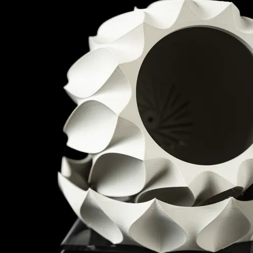 The Halo Planter – Modern Indoor Plant Pot and Container