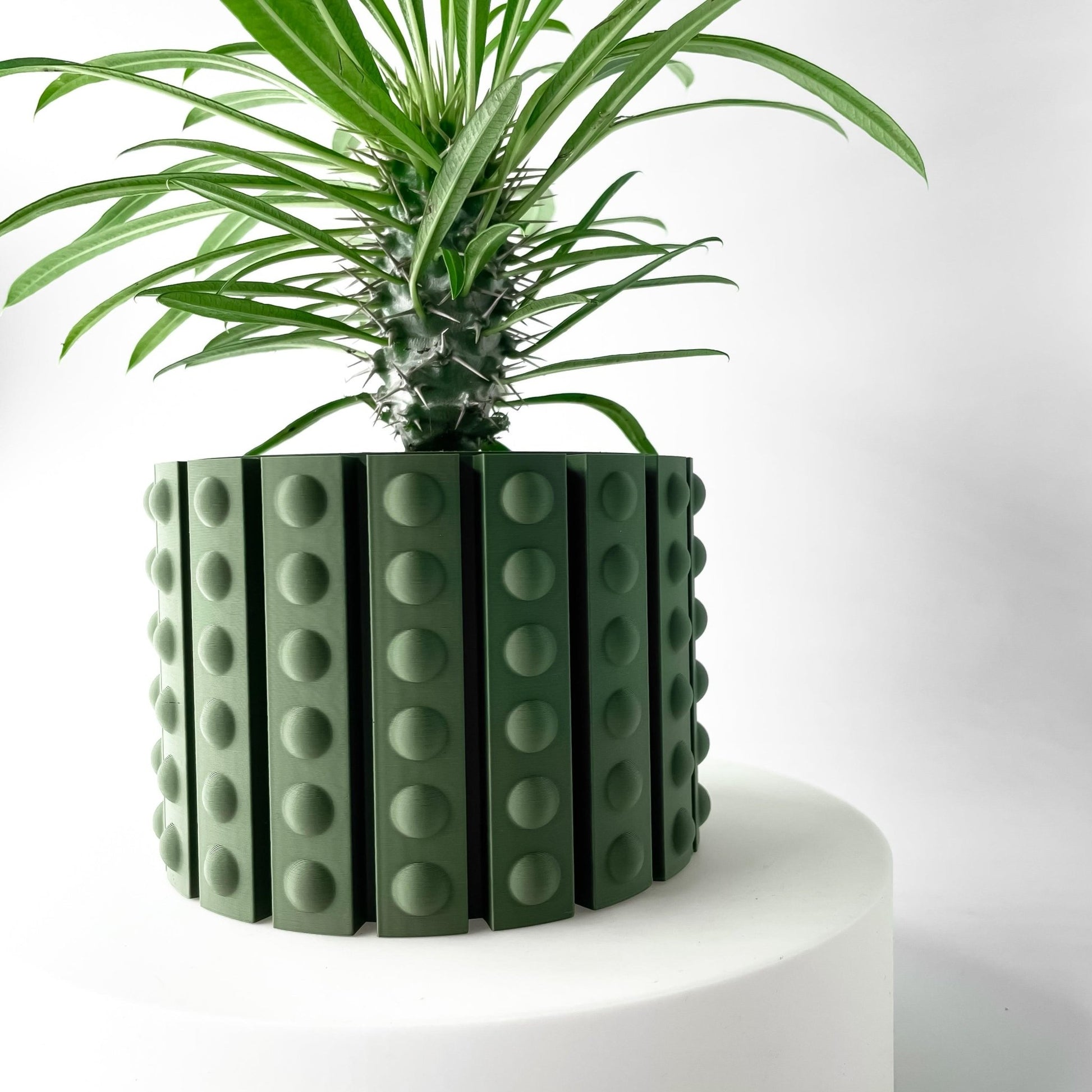 The "Belio" Planter - Modern Indoor Plant Pot and Container - WG Creative Co.