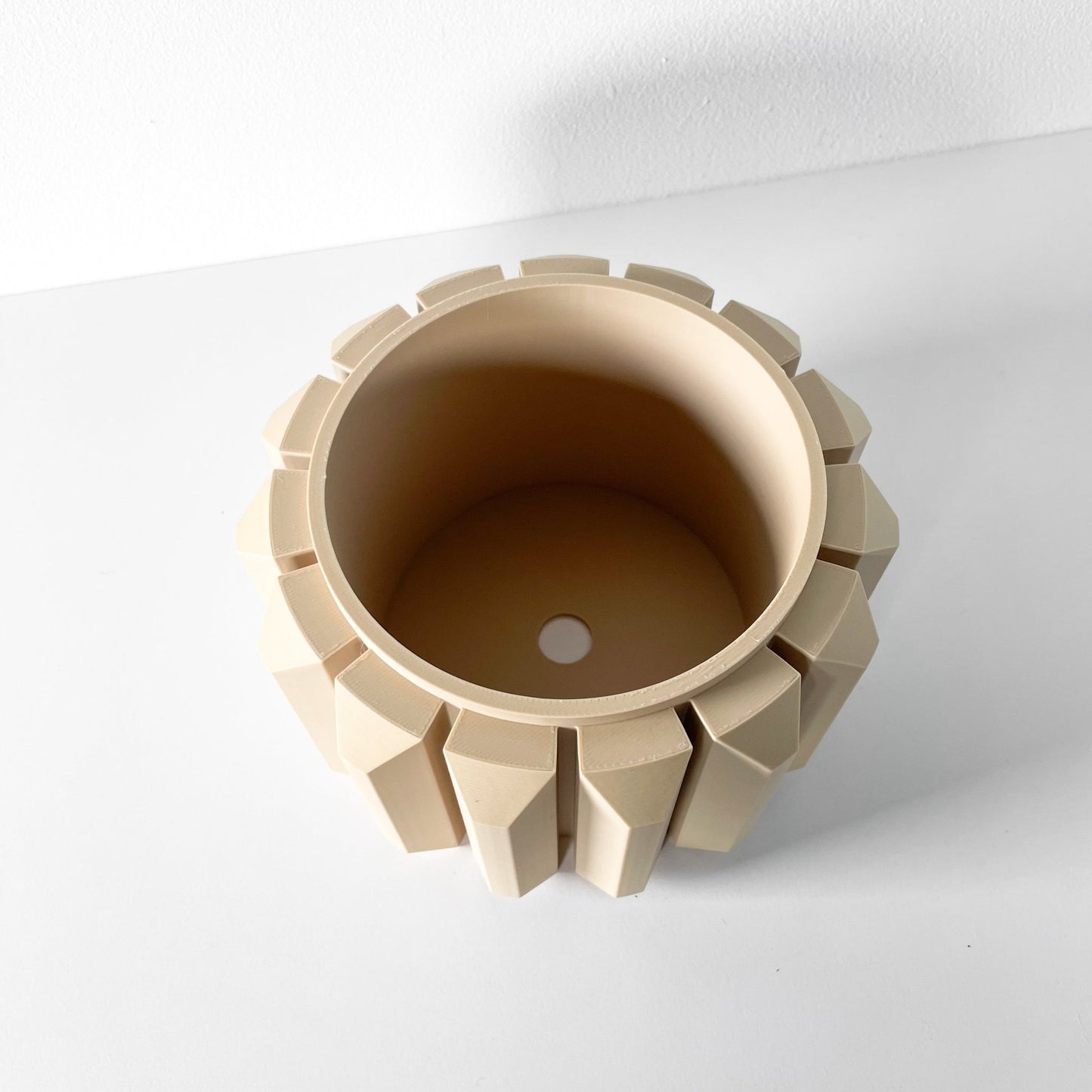 The "Ferix" Planter - Modern Indoor Plant Pot and Container - WG Creative Co.