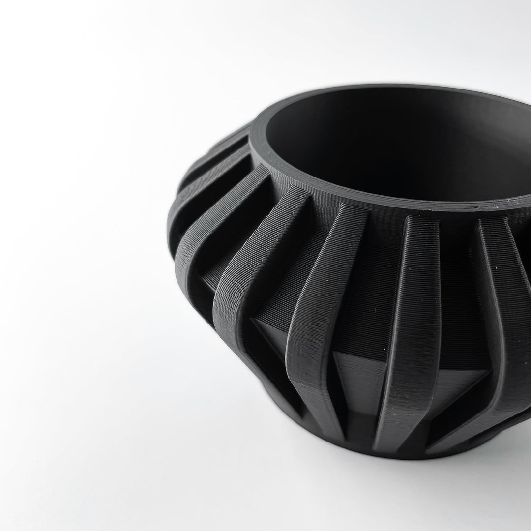 The "Hino" Planter - Modern Indoor Plant Pot and Container - WG Creative Co.