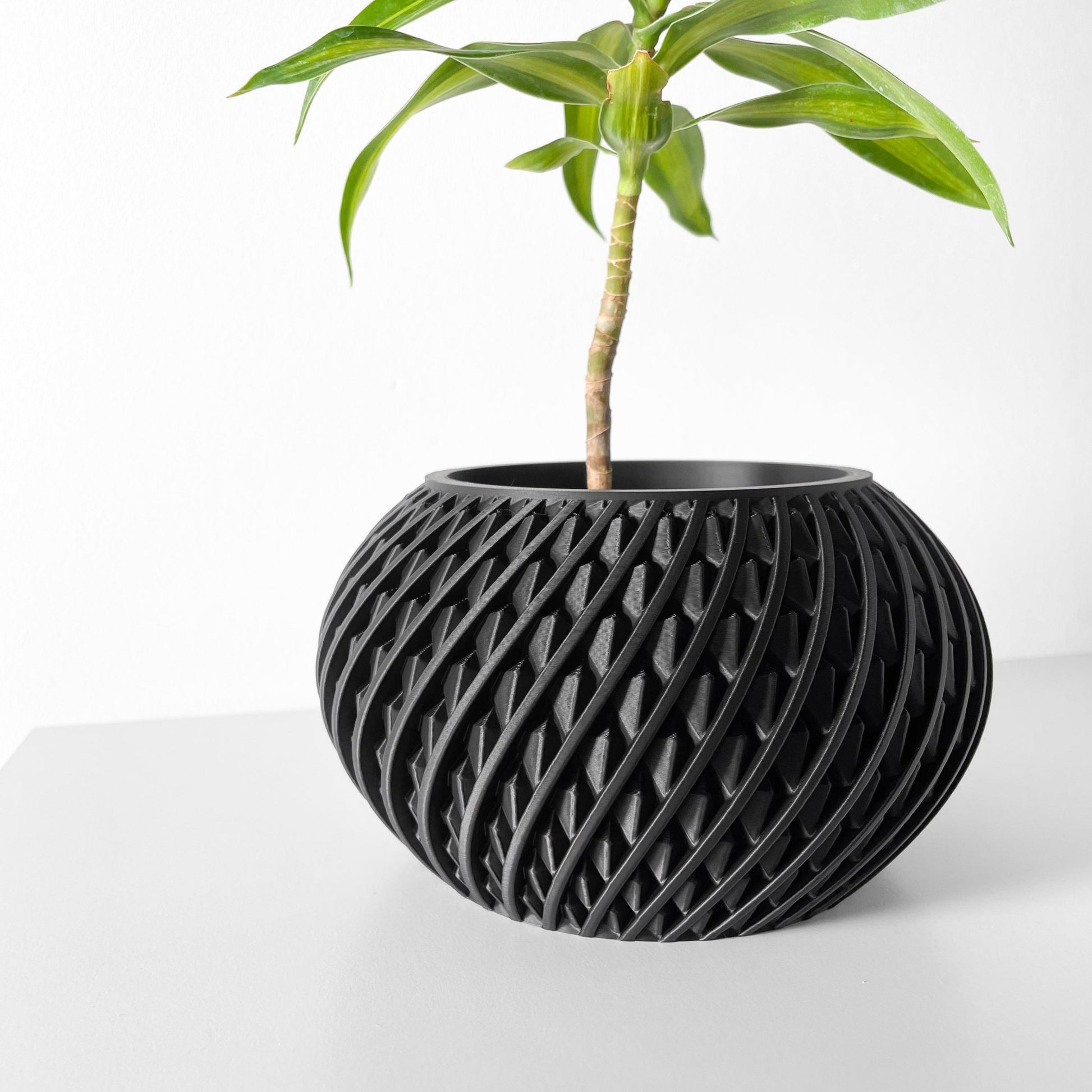 The "Kio" Planter - Modern Indoor Plant Pot and Container - WG Creative Co.