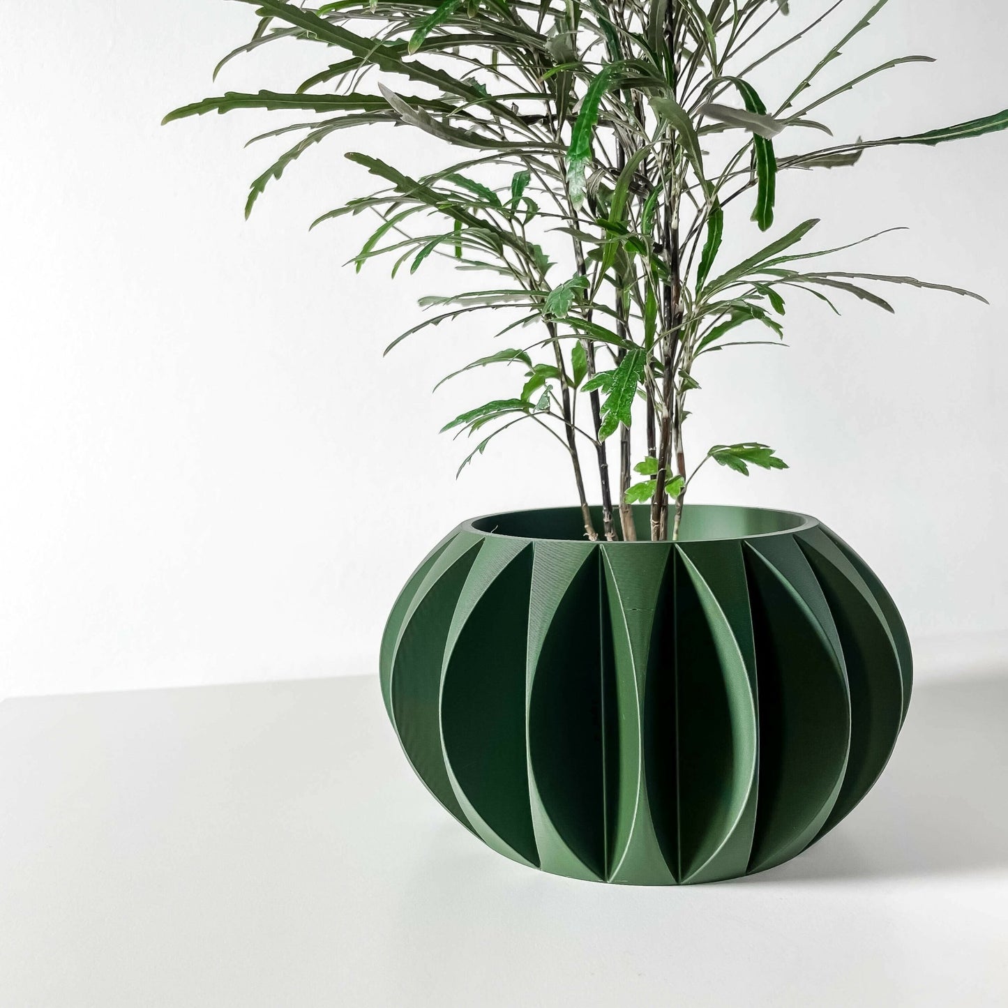 The "Kire" Planter - Modern Indoor Plant Pot and Container - WG Creative Co.