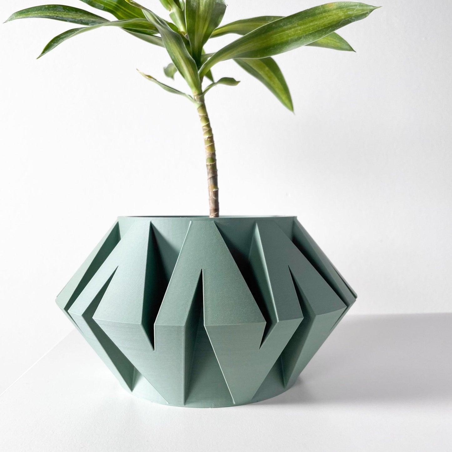 The "Kovi" Planter - Modern Indoor Plant Pot and Container - WG Creative Co.