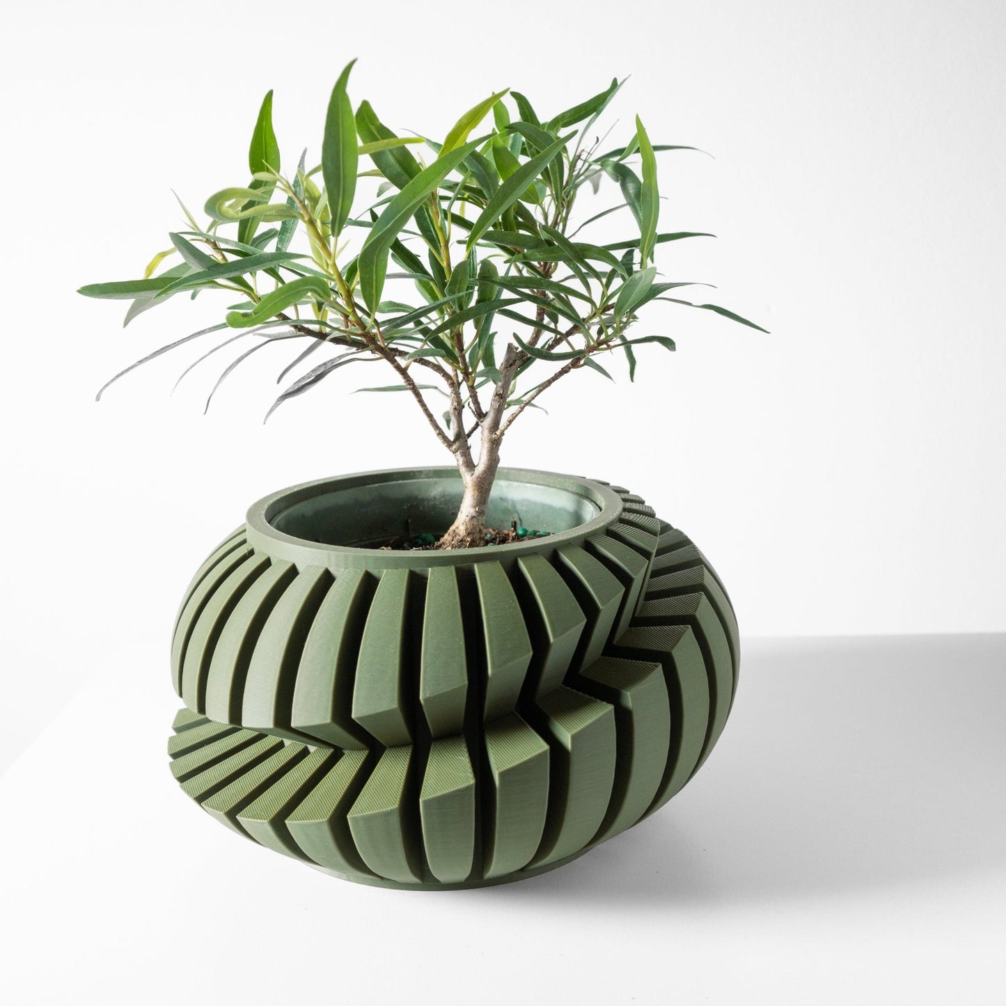 The "Luxira" Planter - Modern Indoor Plant Pot and Container - WG Creative Co.