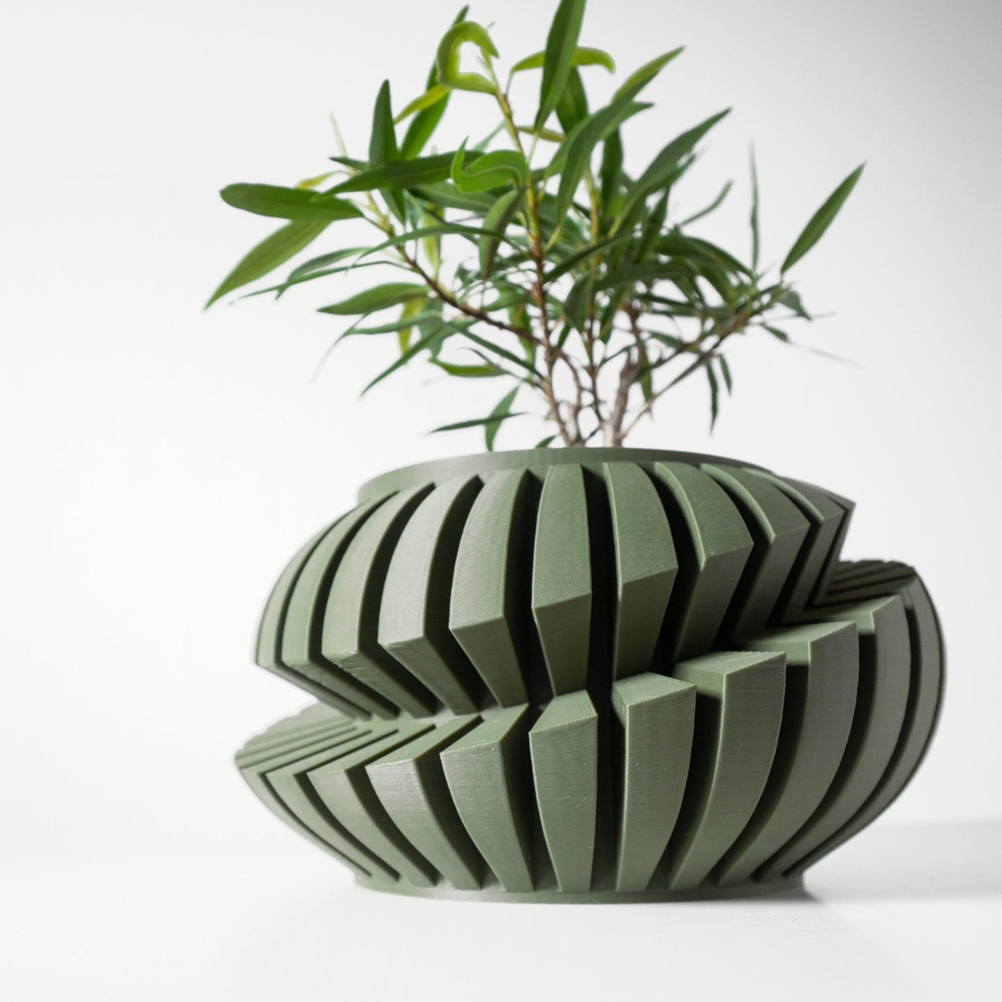 The "Luxira" Planter - Modern Indoor Plant Pot and Container - WG Creative Co.