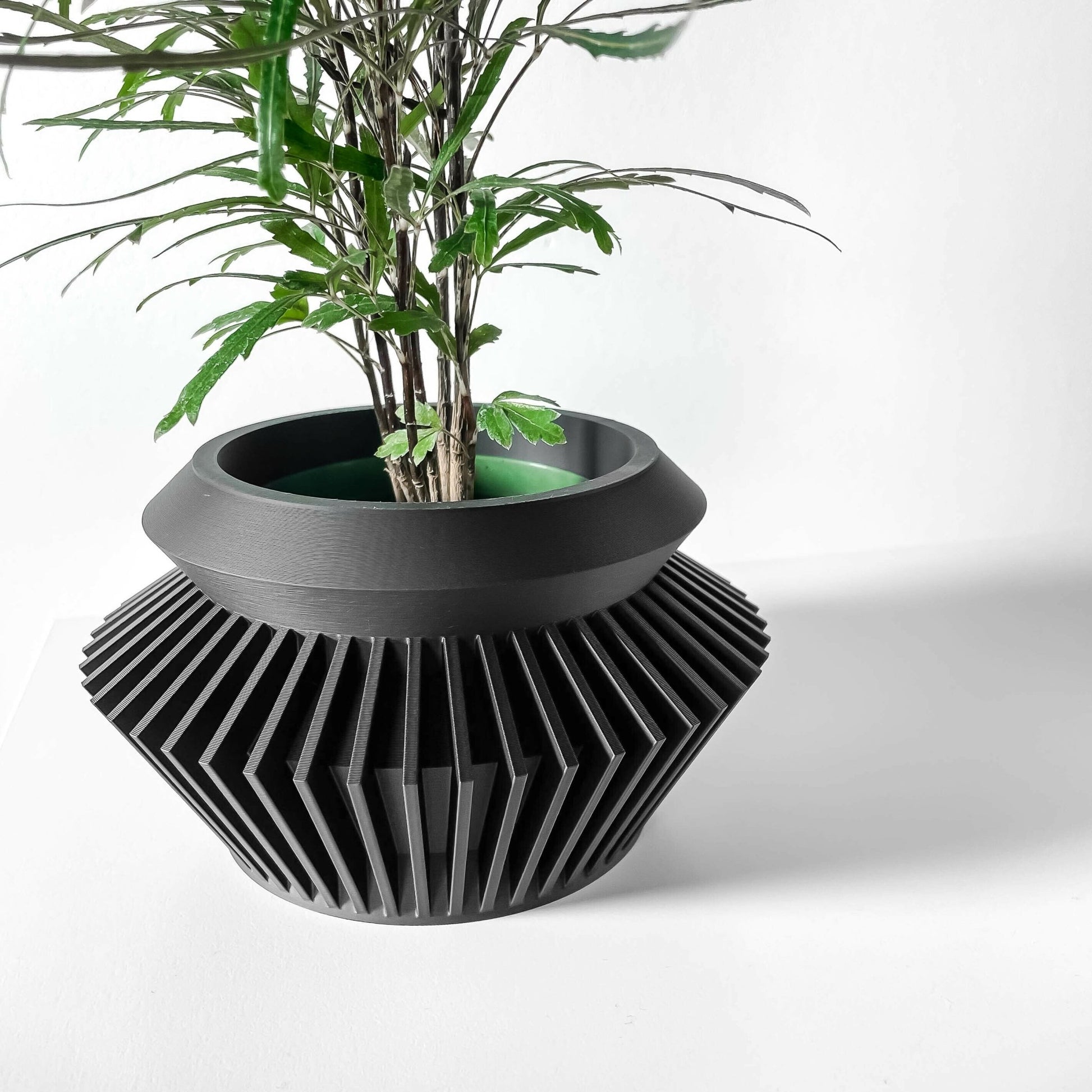 The "Quano" Planter - Modern Indoor Plant Pot and Container - WG Creative Co.