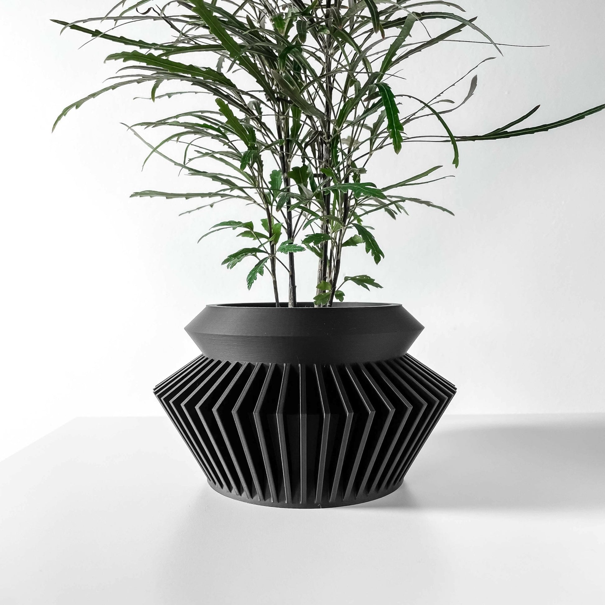 The "Quano" Planter - Modern Indoor Plant Pot and Container - WG Creative Co.