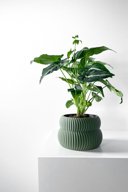 The "Quarn" Planter - Modern Indoor Plant Pot and Container - WG Creative Co.