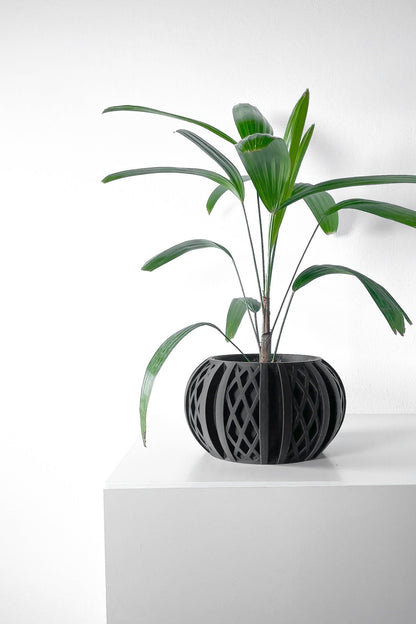 The "Quivon" Planter - Modern Indoor Plant Pot and Container - WG Creative Co.