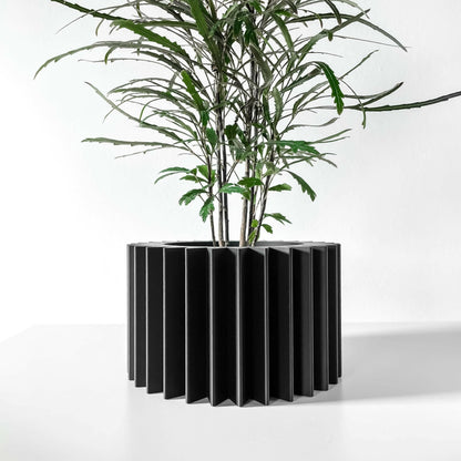 The "Tuno" Planter - Modern Indoor Plant Pot and Container - WG Creative Co.