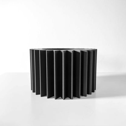 The "Tuno" Planter - Modern Indoor Plant Pot and Container - WG Creative Co.