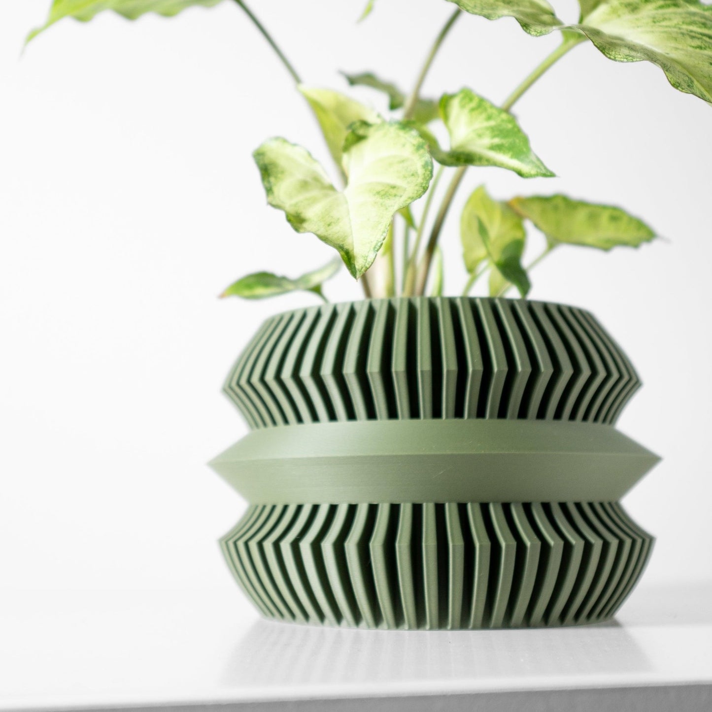 The "Uldol" Planter - Modern Indoor Plant Pot and Container - WG Creative Co.