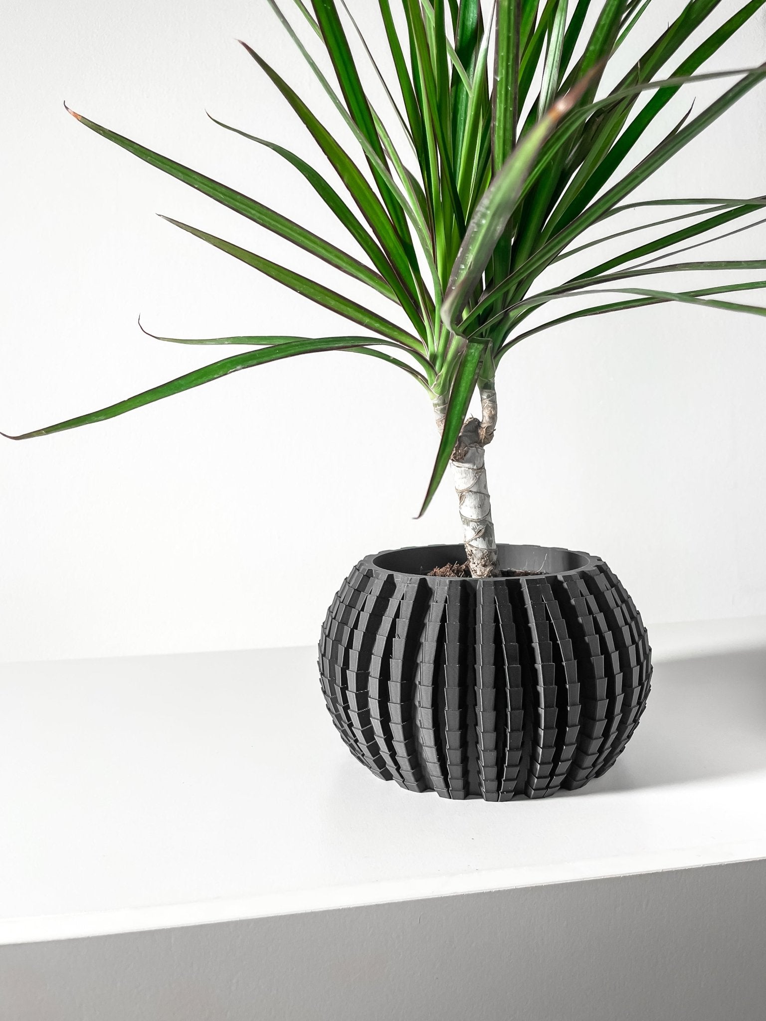 The "Uralo" Planter - Modern Indoor Plant Pot and Container - WG Creative Co.