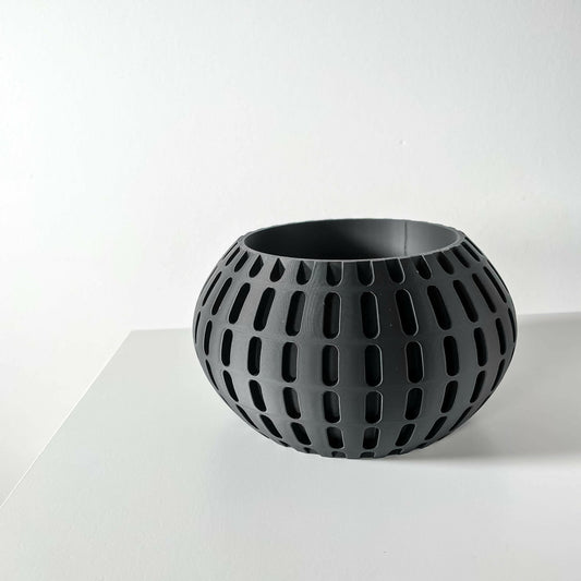 The "Xander" Planter - Modern Indoor Plant Pot and Container - WG Creative Co.